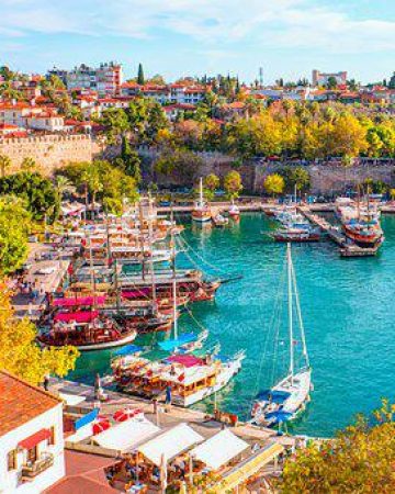 What are the most beautiful seaside resorts to visit in Turkey?