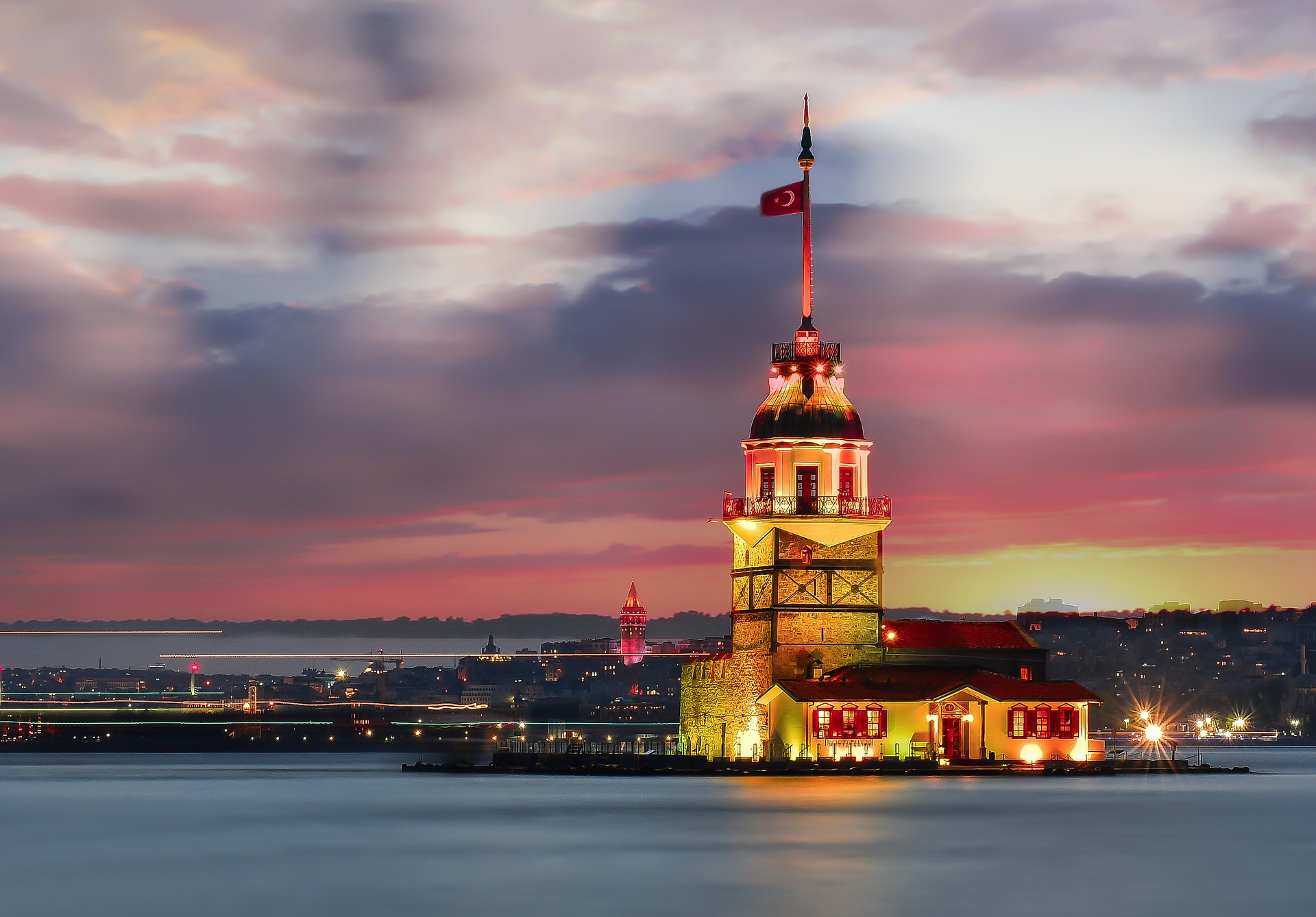 Istanbul Bosphorus Cruise and Eminonu Excursion