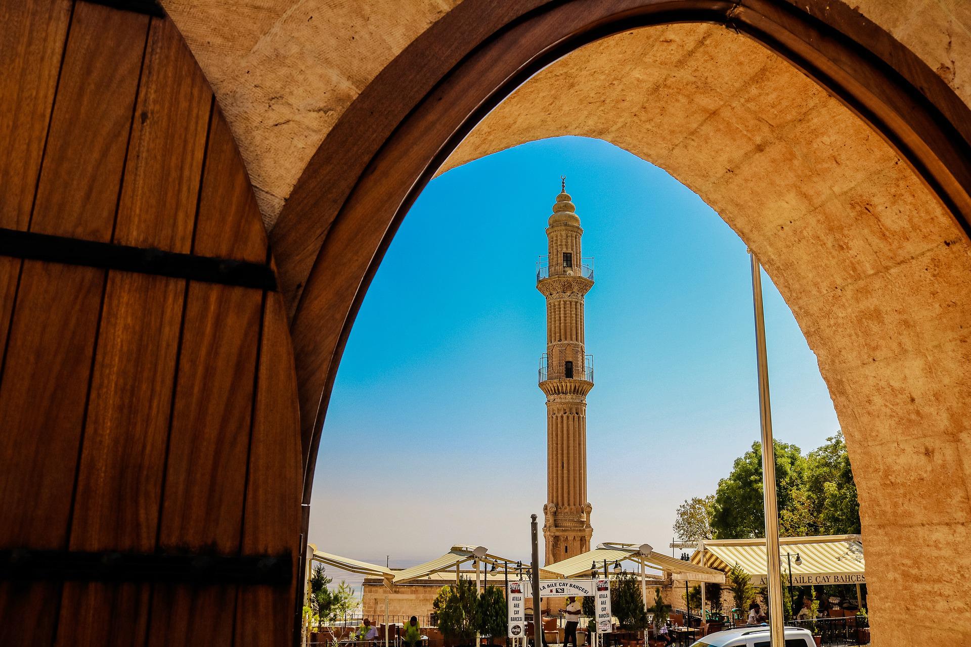 6 Days Gardens of Eden from Diyarbakir