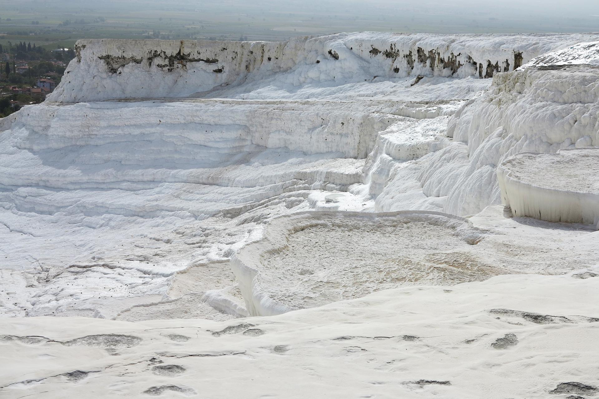 Pamukkale Excursions: Discover Turkey's Natural Wonder