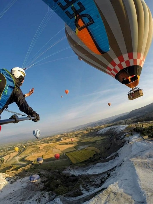 Pamukkale Paragliding: Experience Thrills in 2026