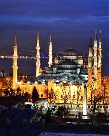 cropped blue mosque 908510 1920