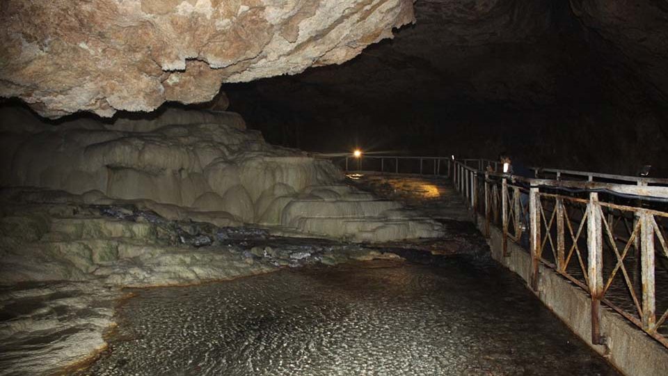 kaklik cave