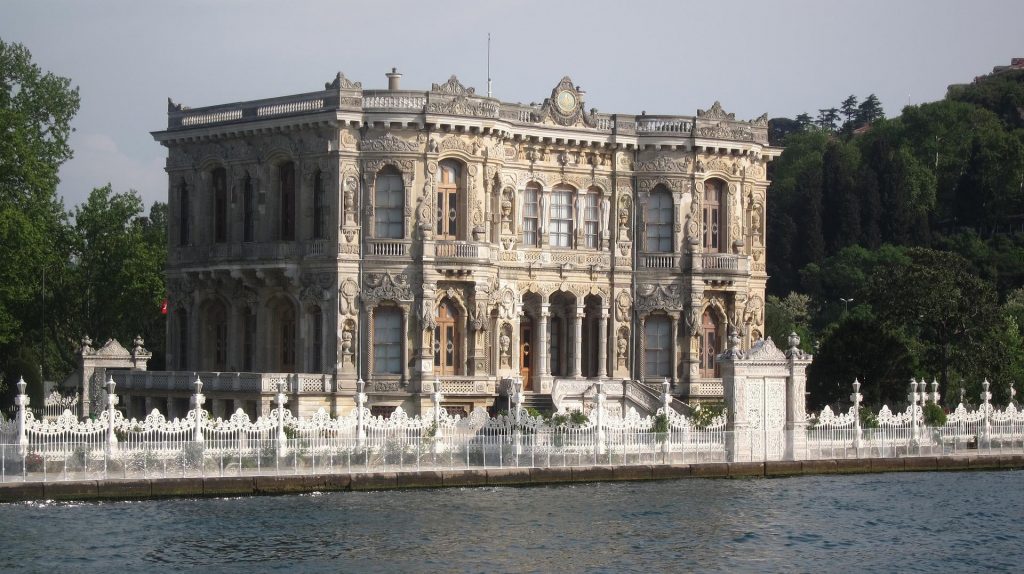kucuksu-palace-1162615_1920