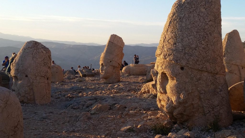 mt-nemrut-2287331_1920