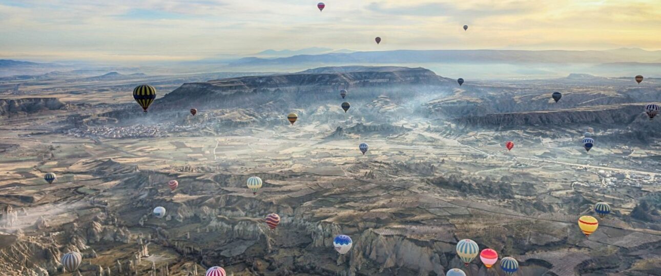 Turkiye Leads the Way in Hot Air Ballooning